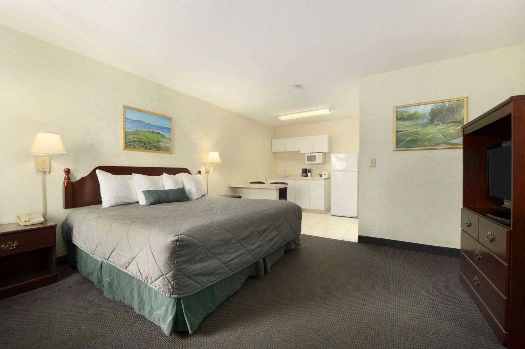 Days Inn By Wyndham Augusta Near Fort Gordon Экстерьер фото