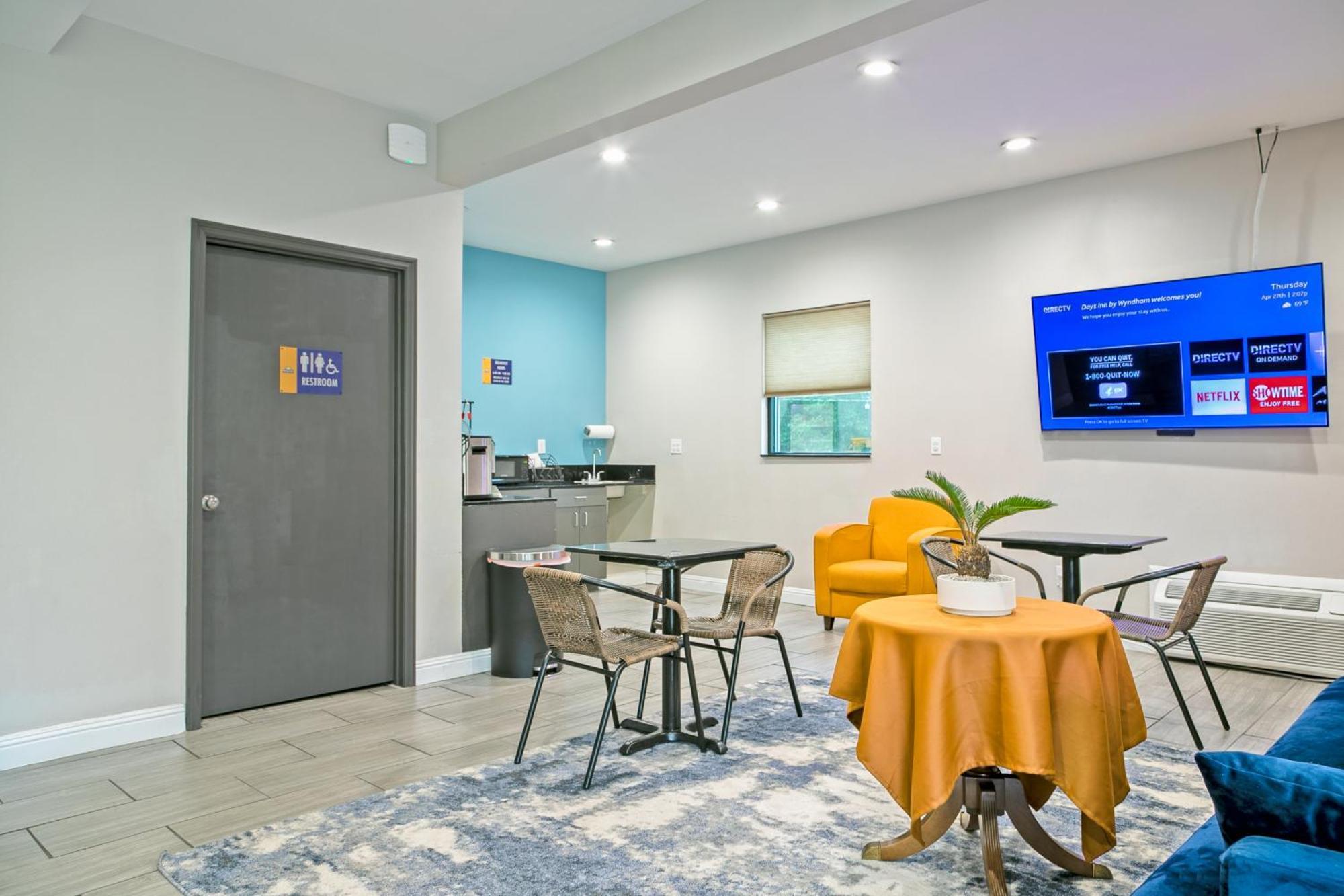 Days Inn By Wyndham Augusta Near Fort Gordon Экстерьер фото